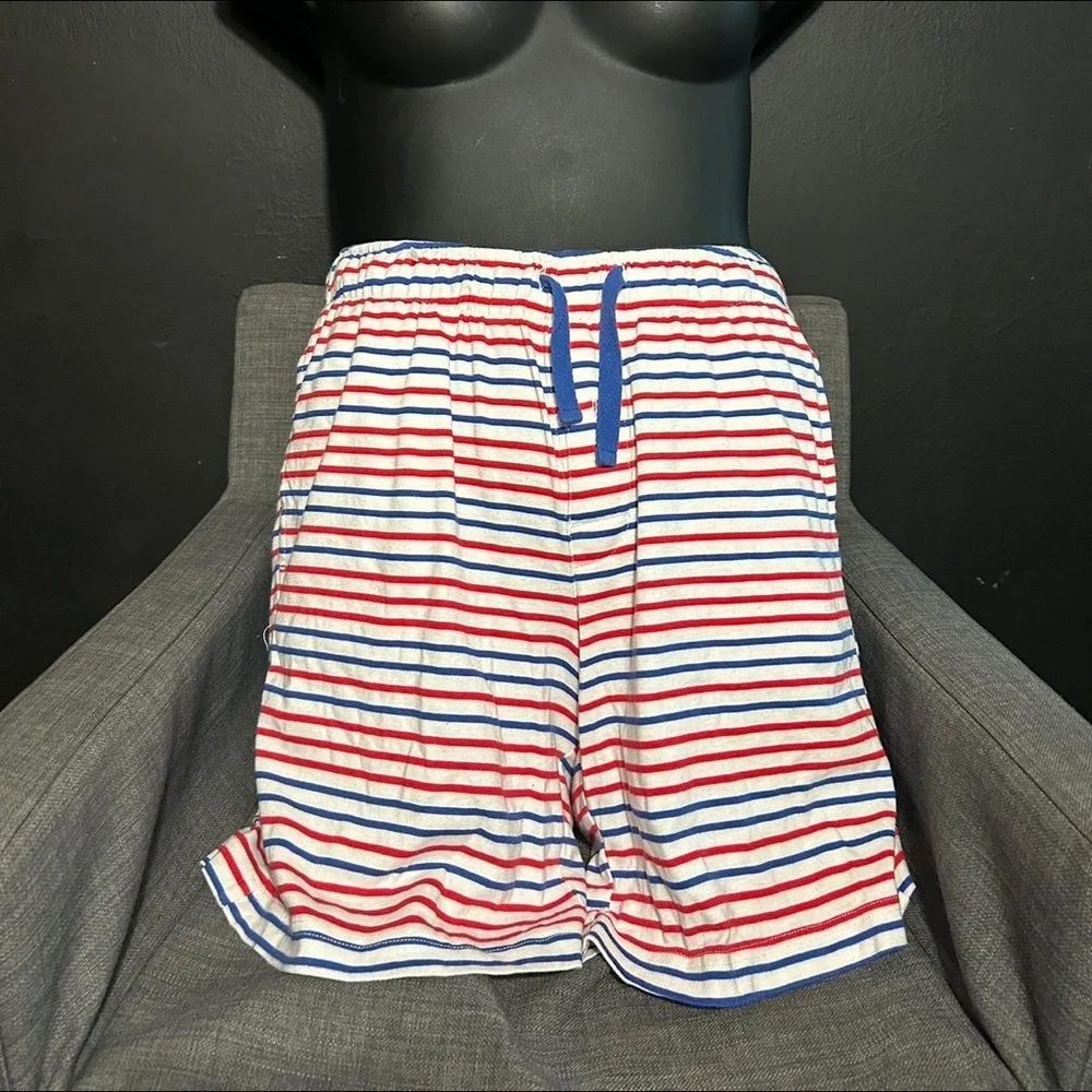 Men’s Red and white striped shorts Small